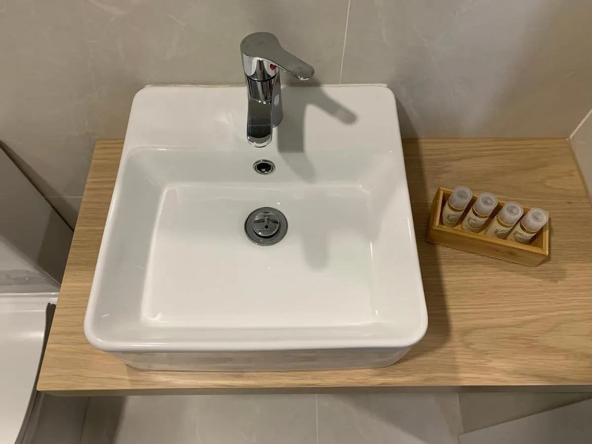 Pharmacia Guesthouse Coimbra 0*,  Portugal